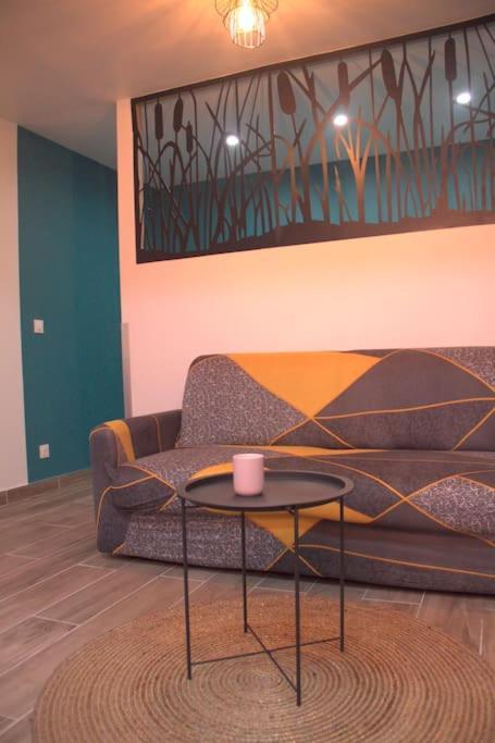 בורז'ה Logement Cosy - Proche Du Prado מראה חיצוני תמונה