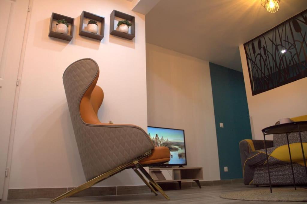 בורז'ה Logement Cosy - Proche Du Prado מראה חיצוני תמונה
